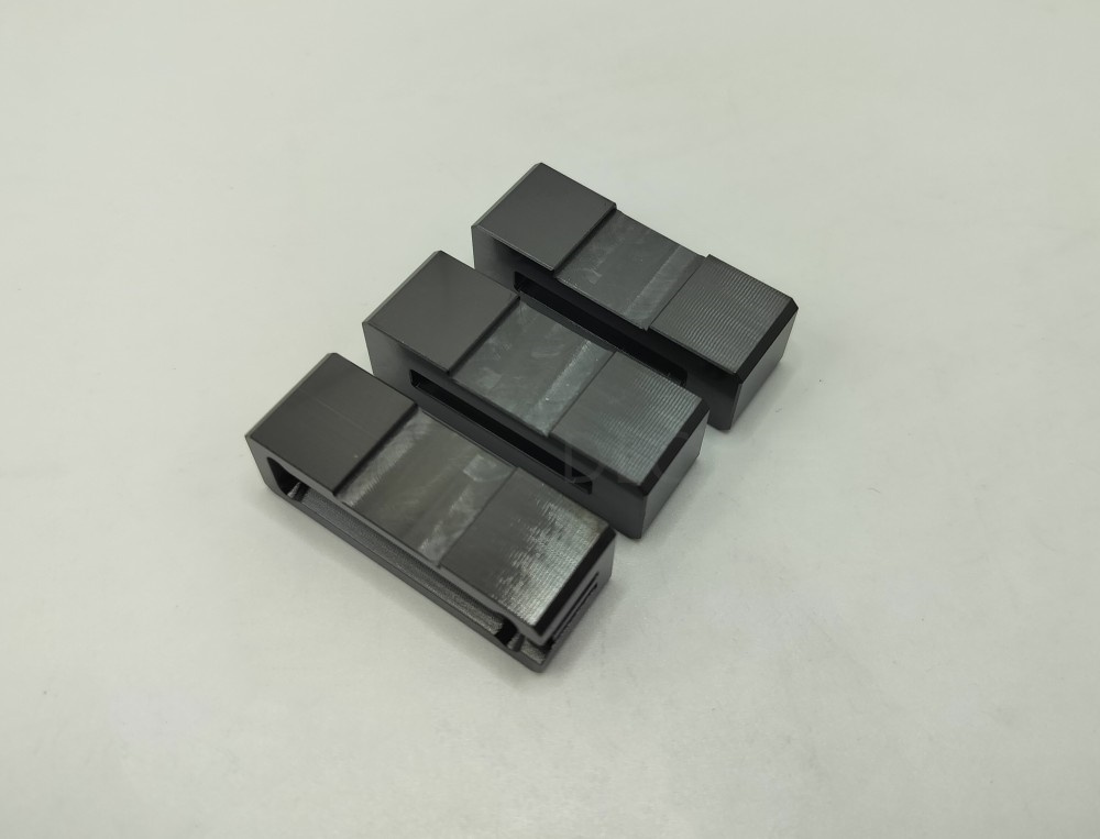 一种具有防静电功能的类金刚石碳涂层